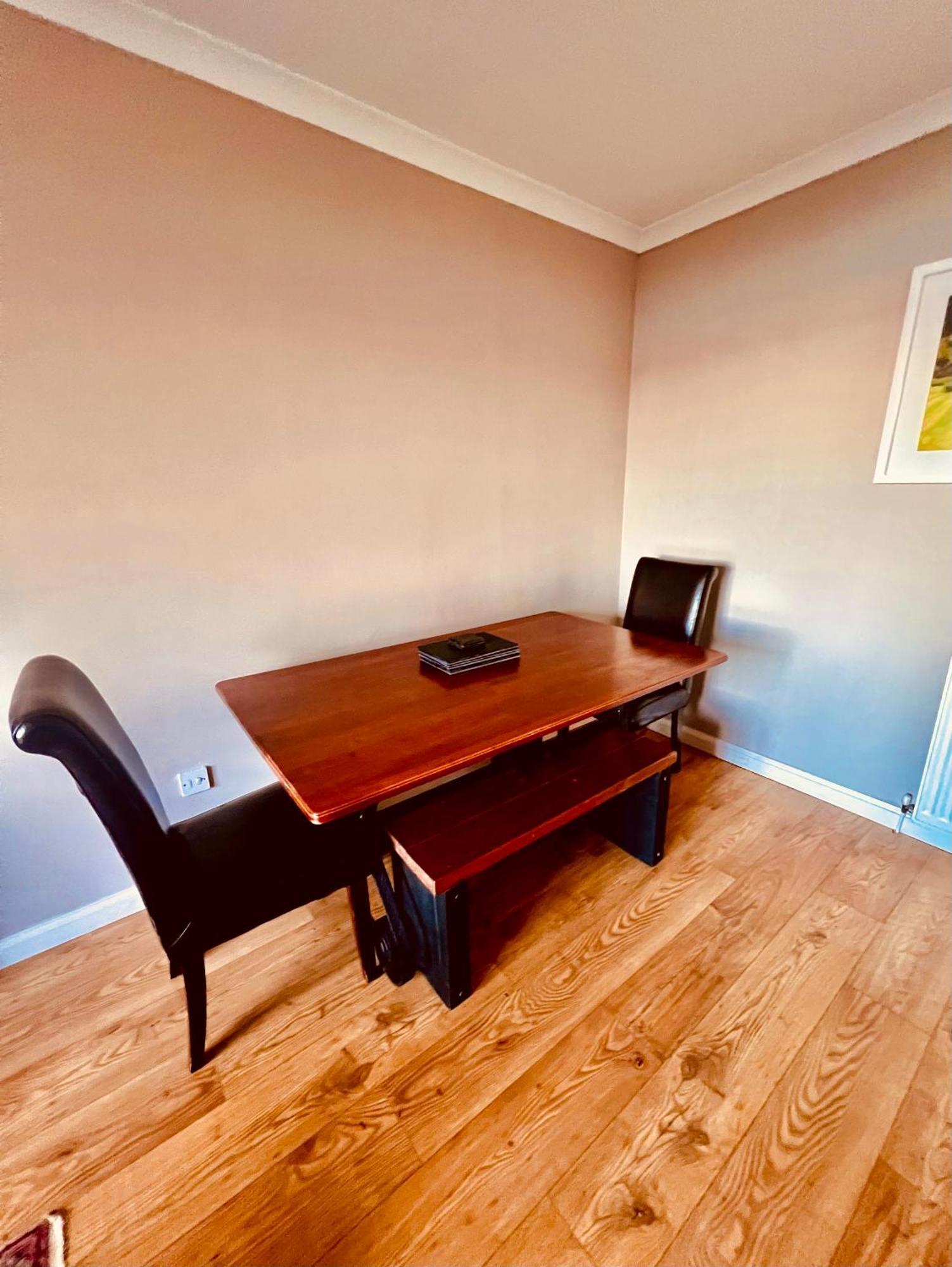 Apartment 3 Bedroom Harbourside Apartment, Queensferry, 10 Miles From Edinburgh South Queensferry